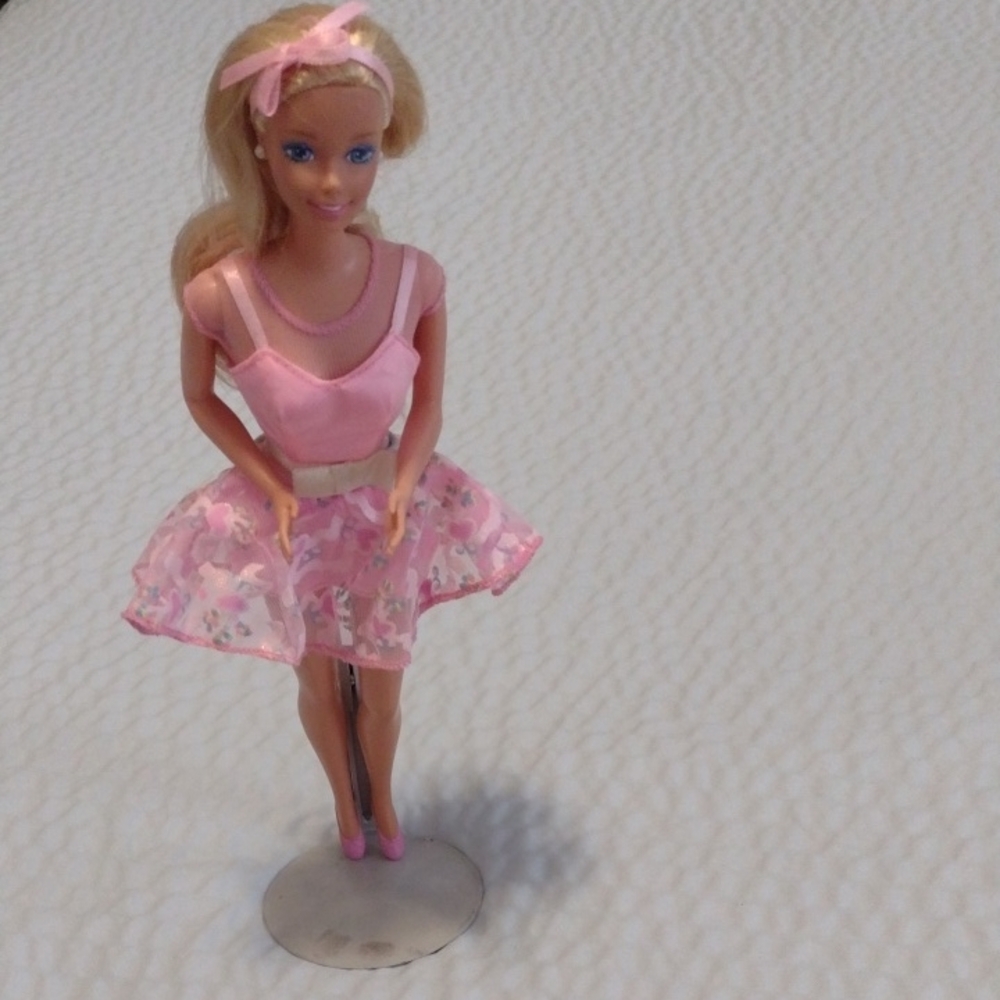 BARBIE doll BIRTHDAY BARBIE